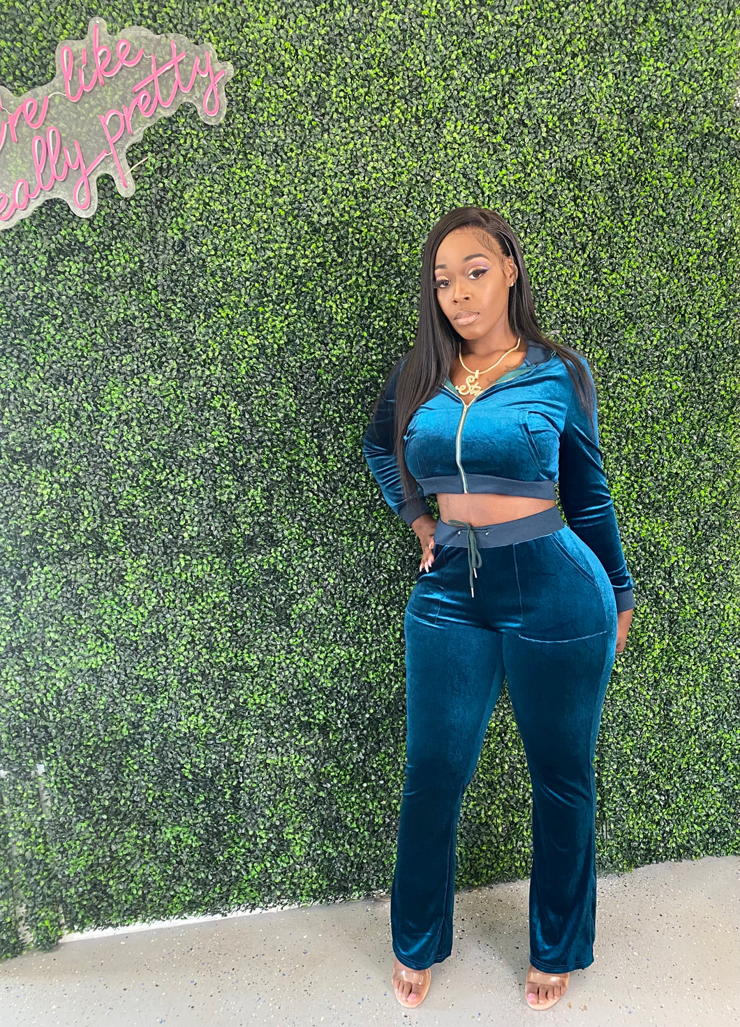 Velvet Crop Set
